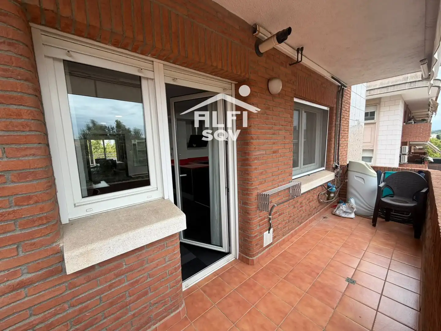 Flat with lift to rent in Montserrat Roig, imagen 9