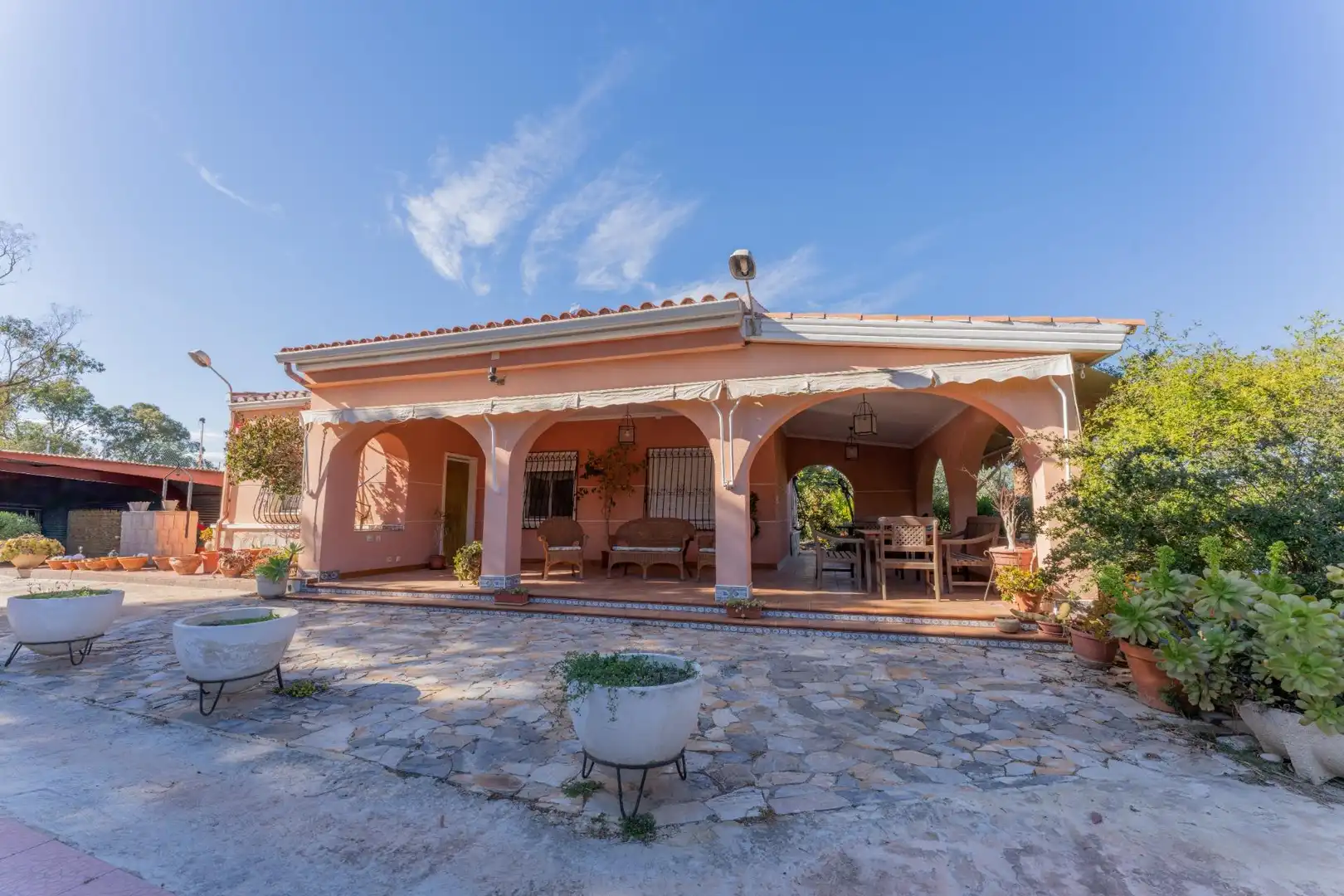 Garten von Haus oder Chalet zum Verkauf in Elche / Elx mit Privatgarten, Terrasse und Schwimmbad