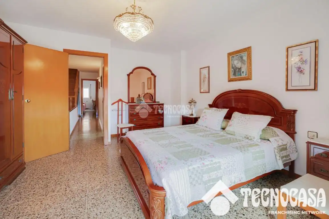 Bedroom of Flat for sale in Sant Boi de Llobregat  with Air Conditioner, Heating and Terrace