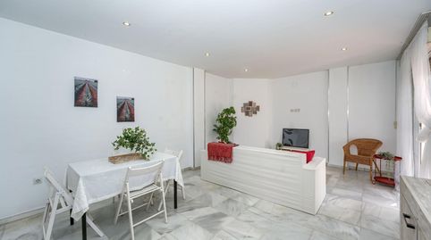 Foto 3 de Casa o chalet en venta en Calle Abdalraman III, Coria del Río, Sevilla