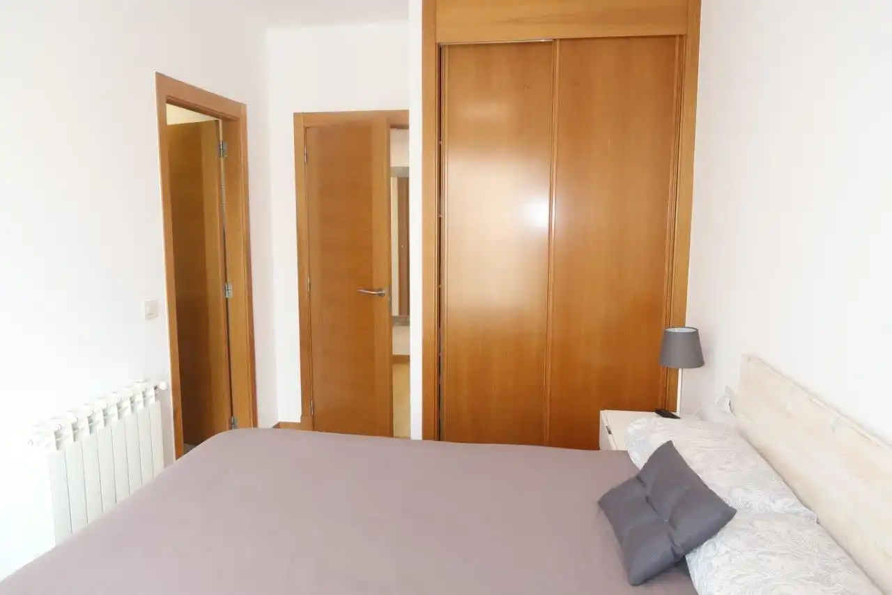 Habitación de Piso en venta en A Coruña Capital  con Calefacción, Terraza y Trastero