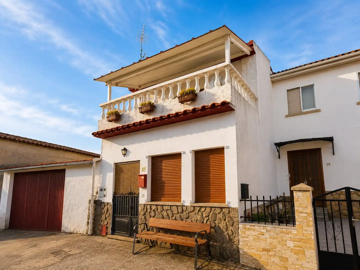 Exterior view of Houses for sale in Peralejos de Abajo  with Heating, Terrace and Furnished