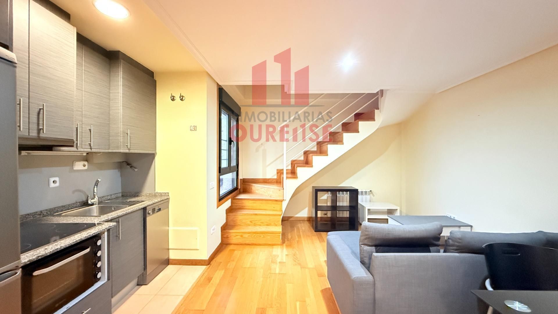 Exterior view of Flat to rent in Ourense Capital   with Heating, Terrace and Storage room