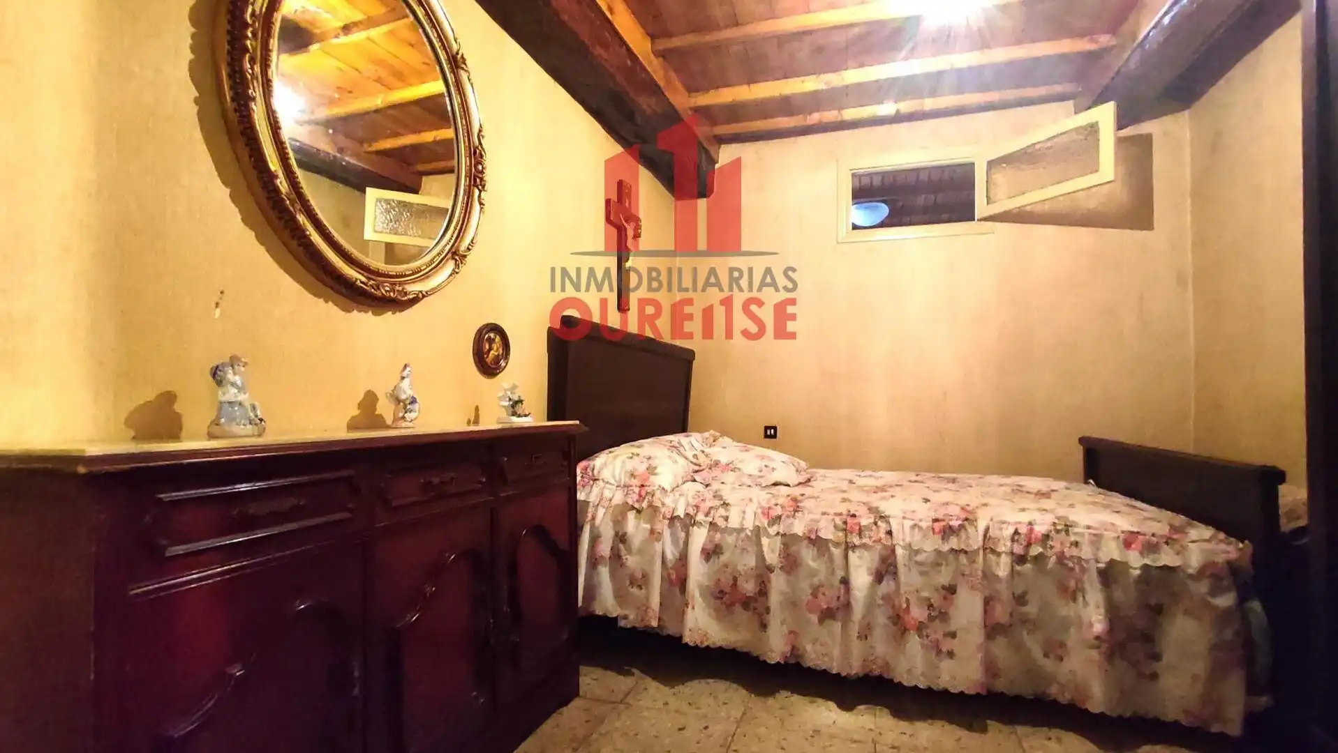 Habitación de Casa o chalet en venta en O Pereiro de Aguiar  con Terraza, Amueblado y Balcón