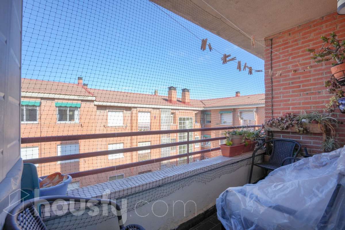 Balcony of Flat for sale in  Madrid Capital  with Heating, Terrace and Storage room