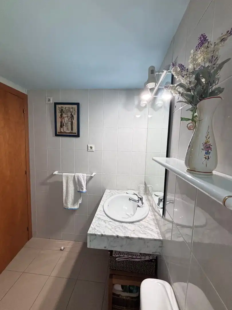 Baño de Ático en venta en Terrassa con Calefacción, Terraza y Trastero