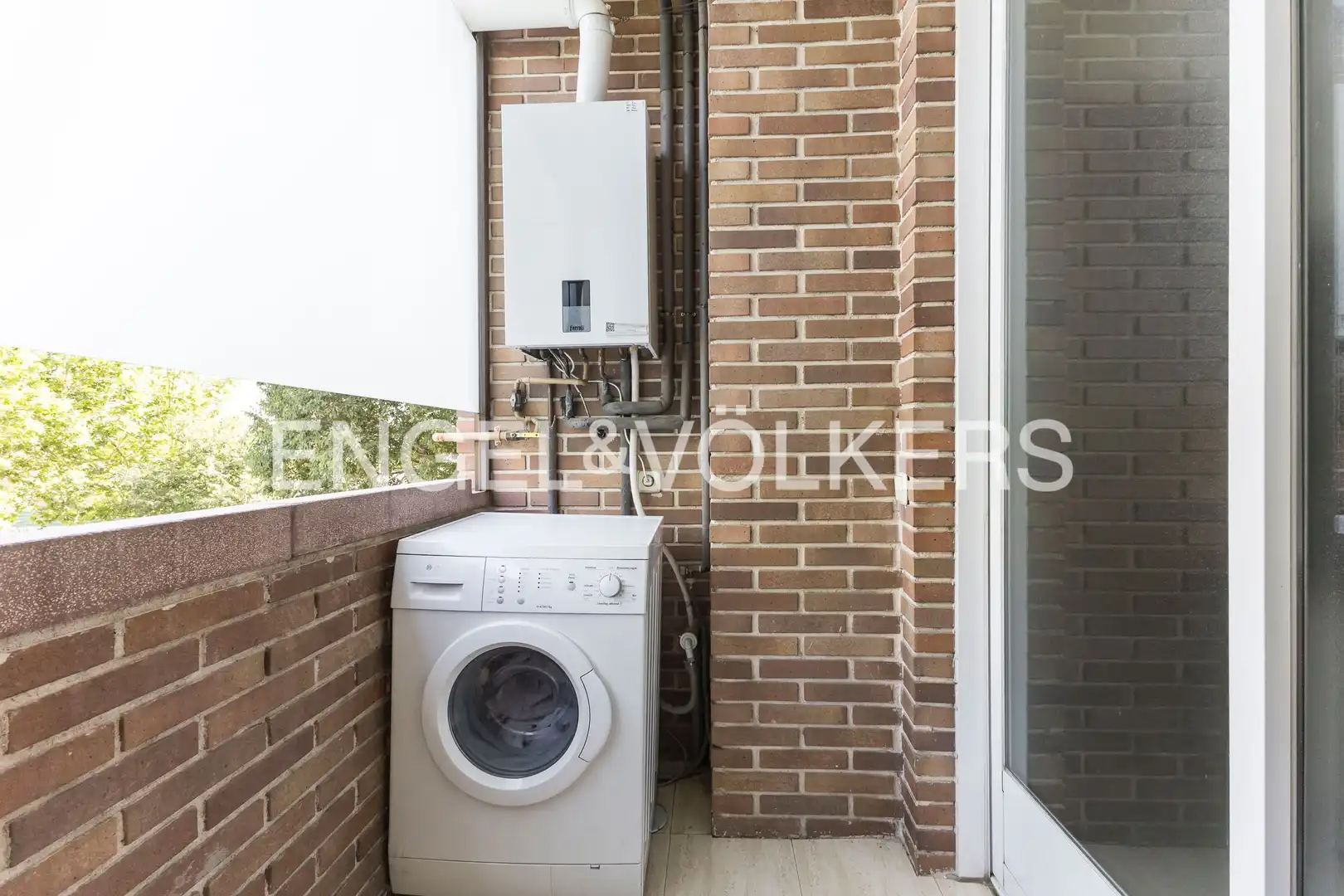 Terraza de Piso en venta en Madrid con Calefacción, Parquet y Terraza