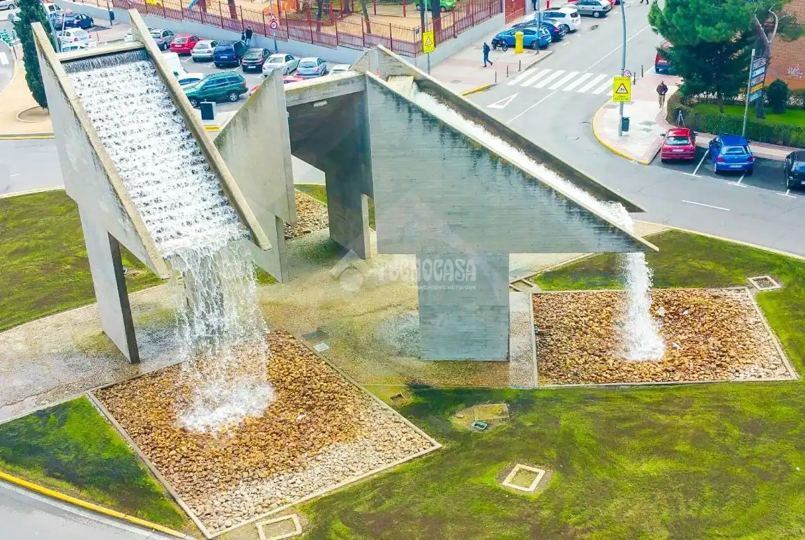 Vista exterior de Piso en venta en Fuenlabrada con Calefacción