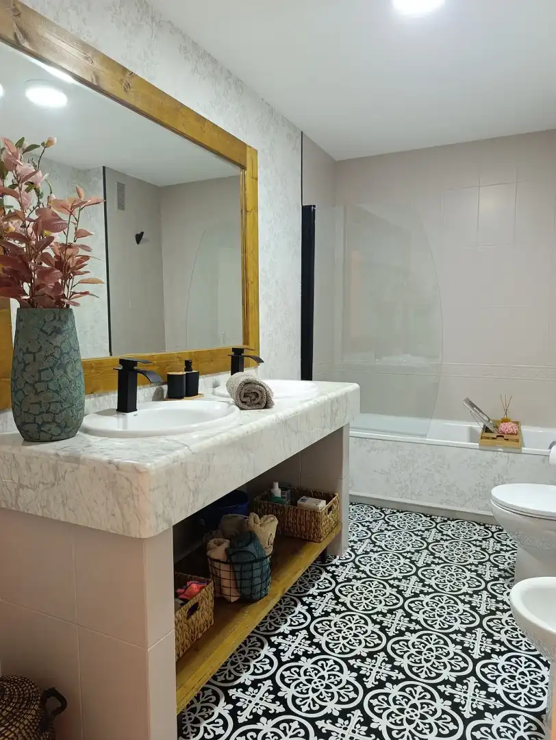Baño de Casa o chalet en venta en Ciudad Real con Aire acondicionado, Calefacción y Parquet
