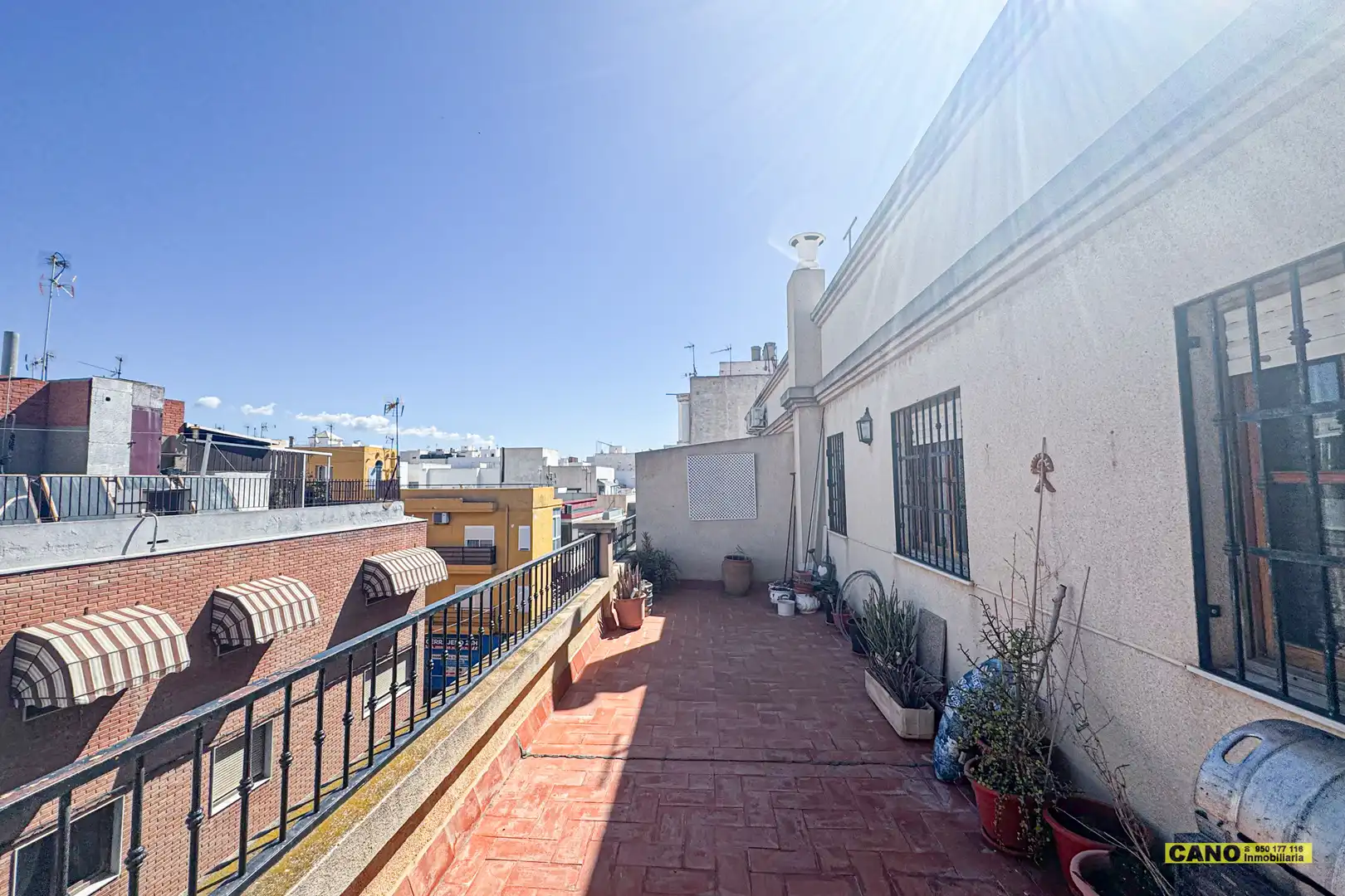 Terraza de Piso en venta en Almería con Terraza y Trastero