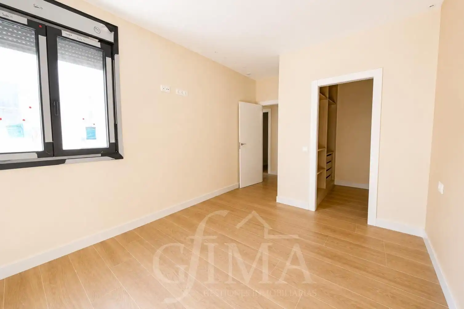 Habitación de Casa o chalet en venta en Tomelloso con Calefacción y Piscina