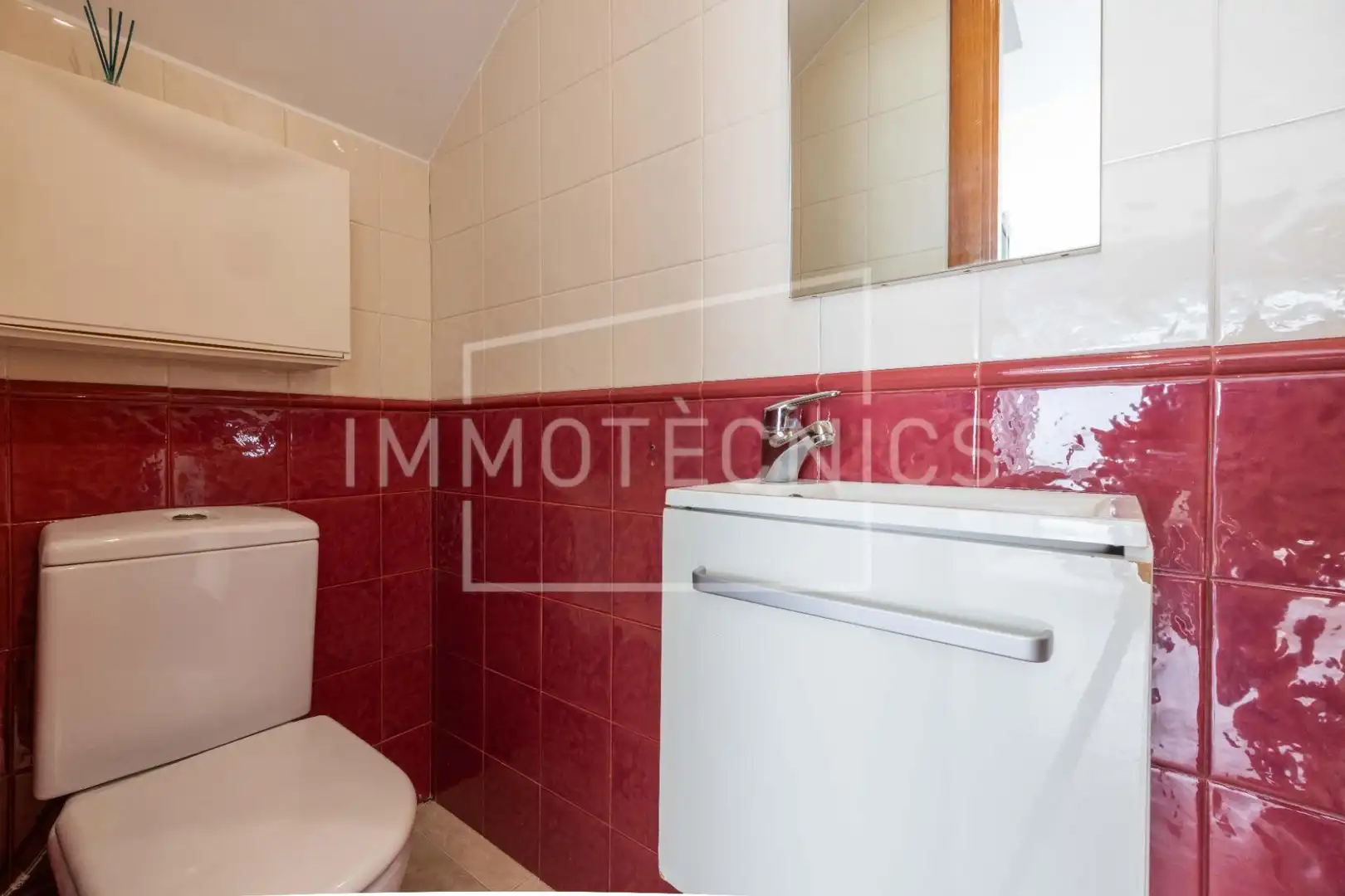 Badezimmer von Einfamilien-Reihenhaus zum Verkauf in La Garriga mit Heizung und Terrasse