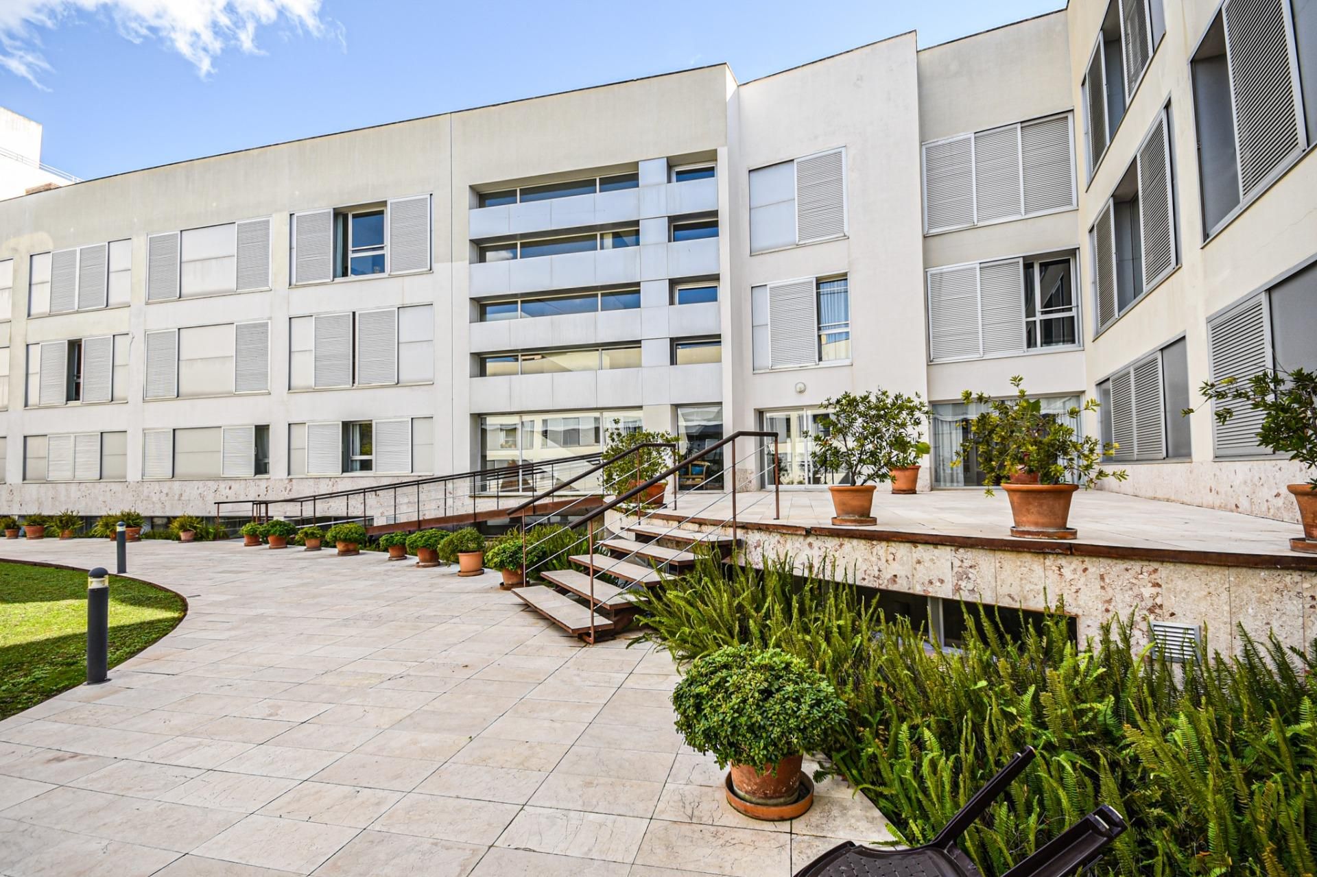 Vista exterior de Apartament en venda en  Palma de Mallorca amb Aire condicionat, Calefacció i Jardí privat