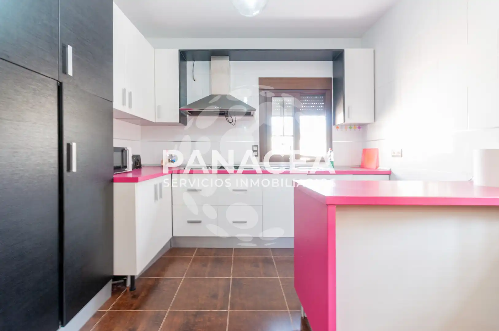 Cuina de Casa o xalet en venda en Almegíjar amb Moblat, Forn i Microones