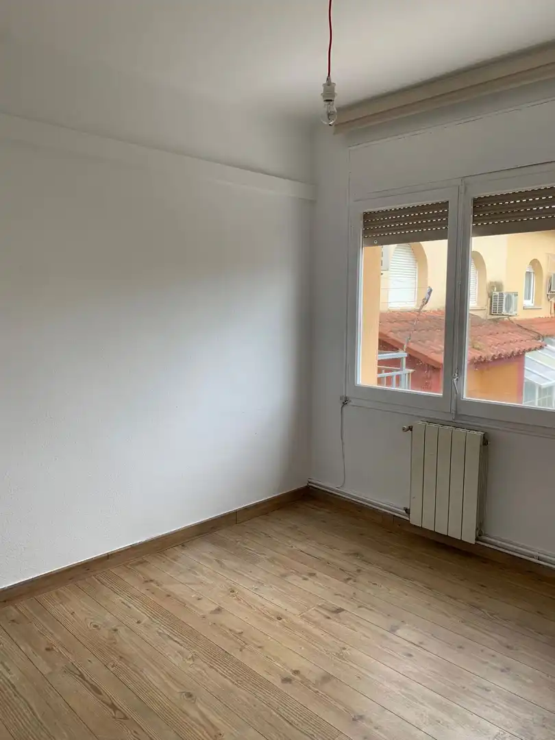 Habitación de Piso en venta en Sant Celoni con Calefacción y Balcón