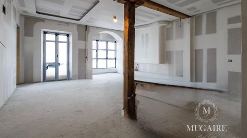 Foto 2 de Piso en venta en Calle Canciller Ayala, Plaza Circular, Bilbao