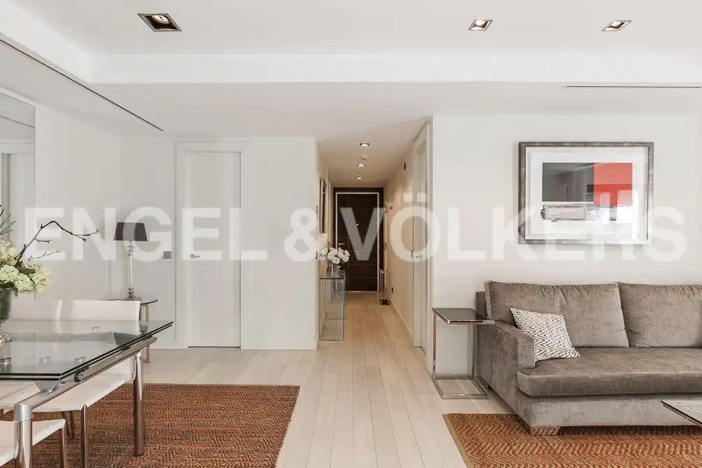 Flat with terrace to rent in Almagro, imagen 3