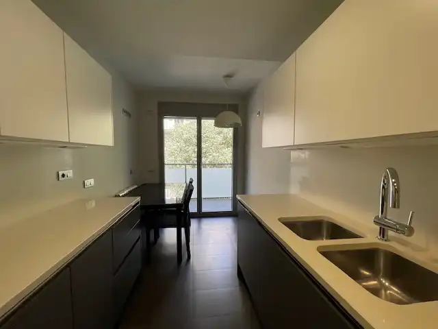 Appartamento con terrazza in vendita a Carrer de París, imagen 17