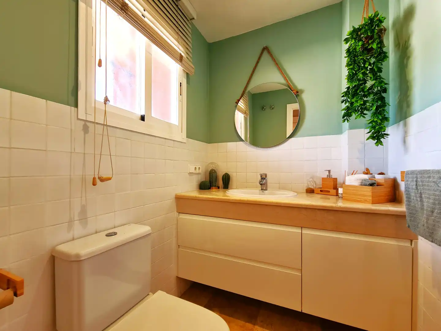 Bathroom of Detached homes for sale in Estepona  with Air Conditioner, Private garden and Terrace