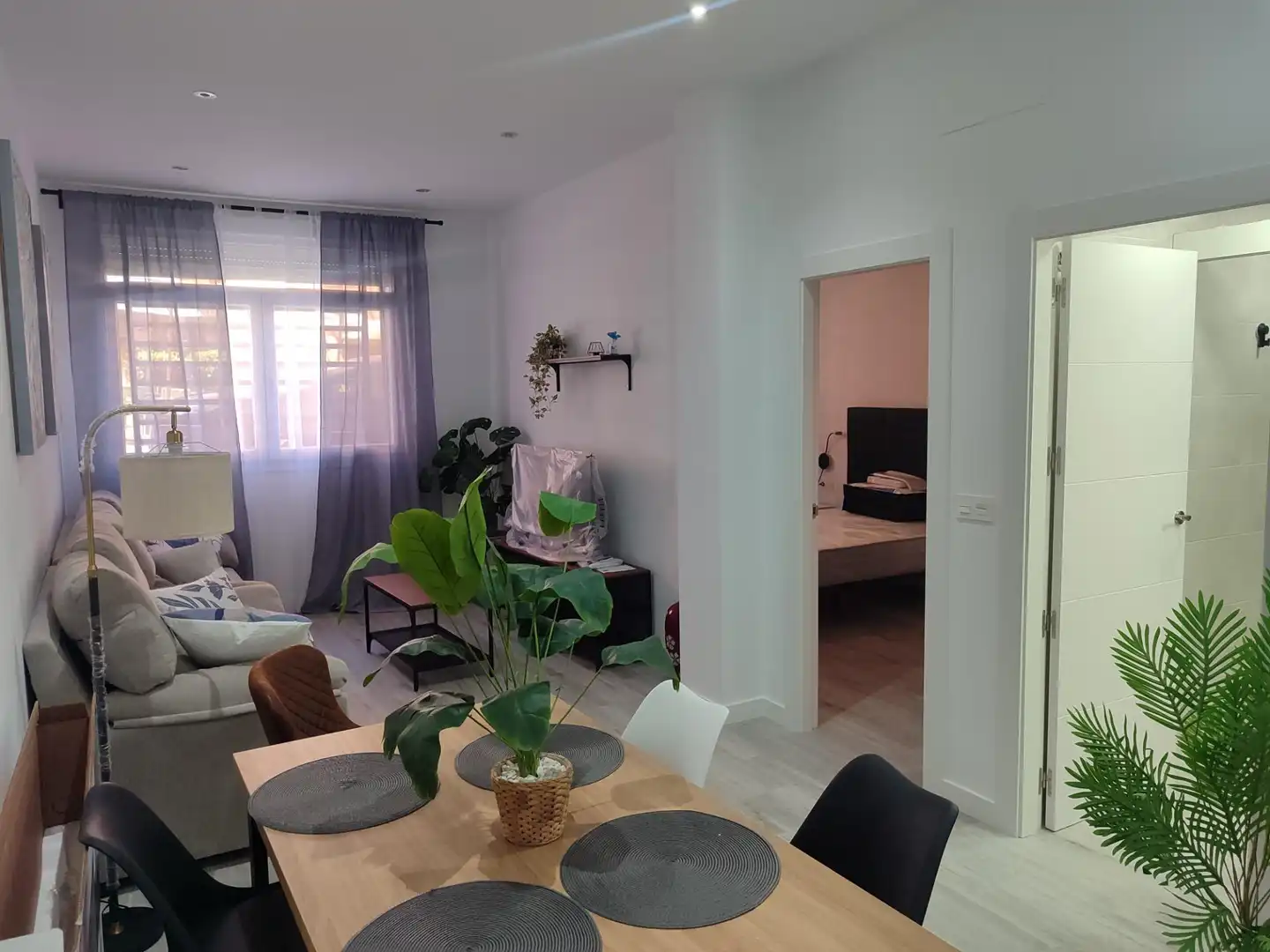 Sala d'estar de Pis de lloguer en Granada amb Aire condicionat, Calefacció i Moblat