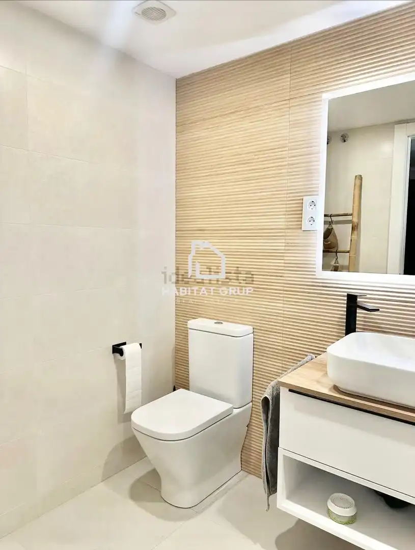 Bathroom of Flat for sale in Calafell  with Air Conditioner, Heating and Terrace