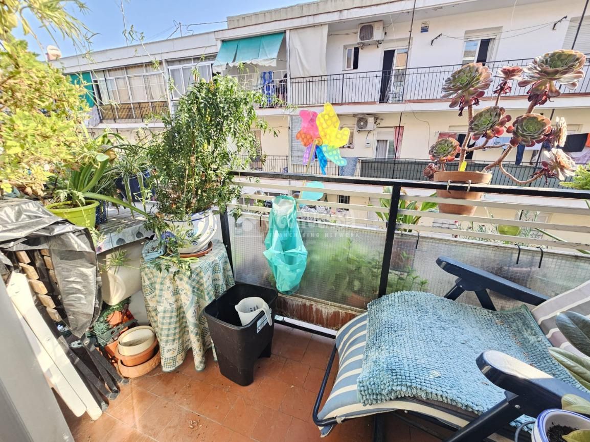 Balcony of Flat for sale in  Madrid Capital  with Air Conditioner, Heating and Terrace