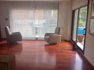Casa o xalet de lloguer en Sant Cugat del Vallès amb Aire condicionat, Calefacció i Jardí privat