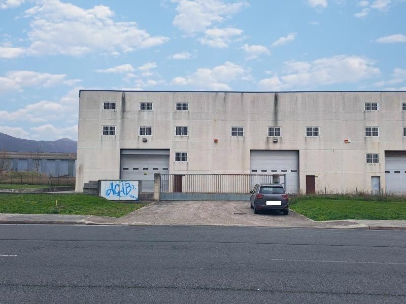 Nave industrial en venta en Asparrena