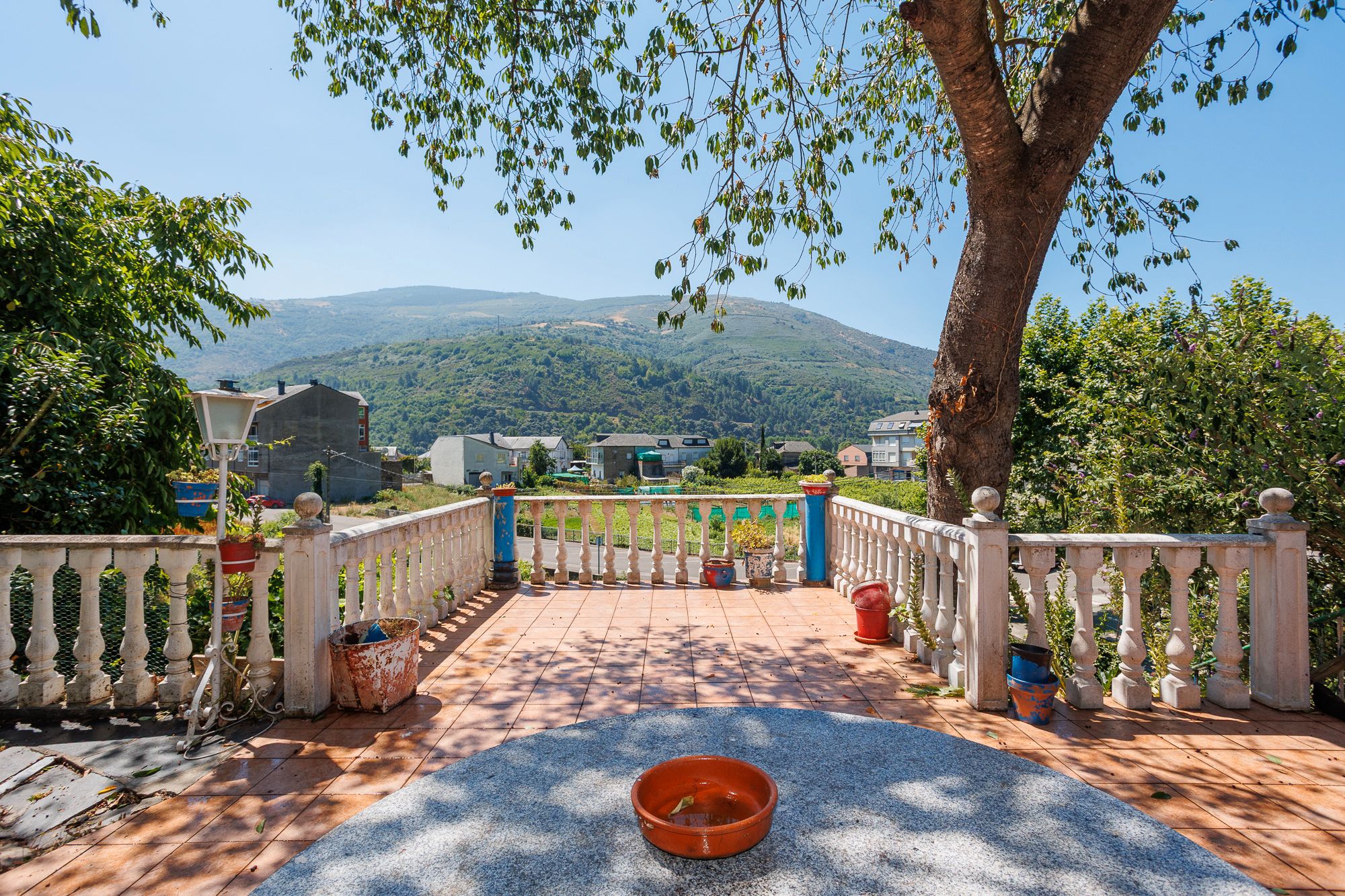 Garden of Country house for sale in Vilamartín de Valdeorras  with Furnished