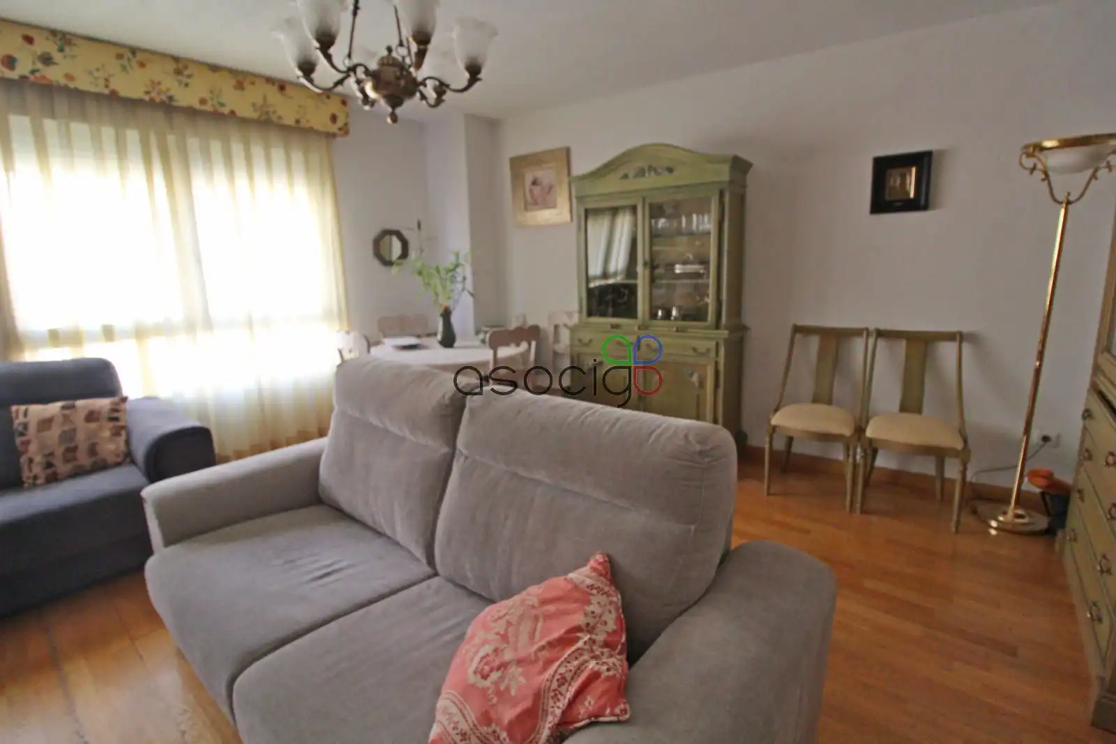 Sala de estar de Piso en venta en Guadalajara con Calefacción y Terraza