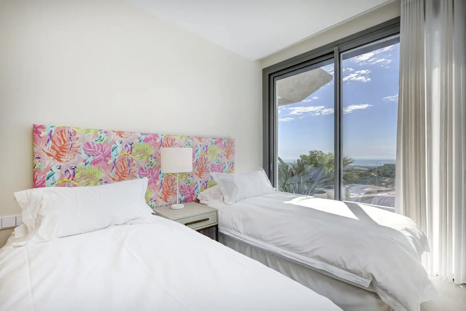 Apartment with pool to rent in La Quinta, imagen 7