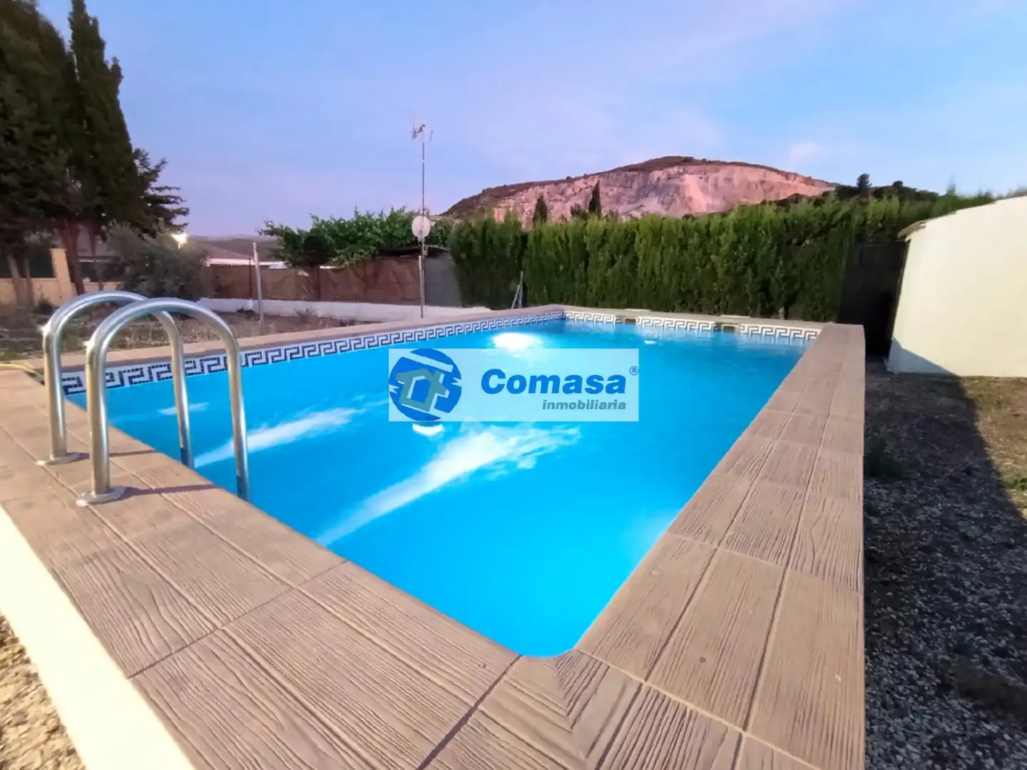 Piscina de Casa o chalet en venta en Martos con Jardín privado y Piscina