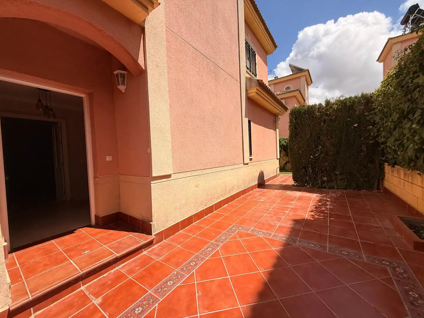 Terrassa de Casa o xalet de lloguer en Mairena del Aljarafe amb Jardí privat