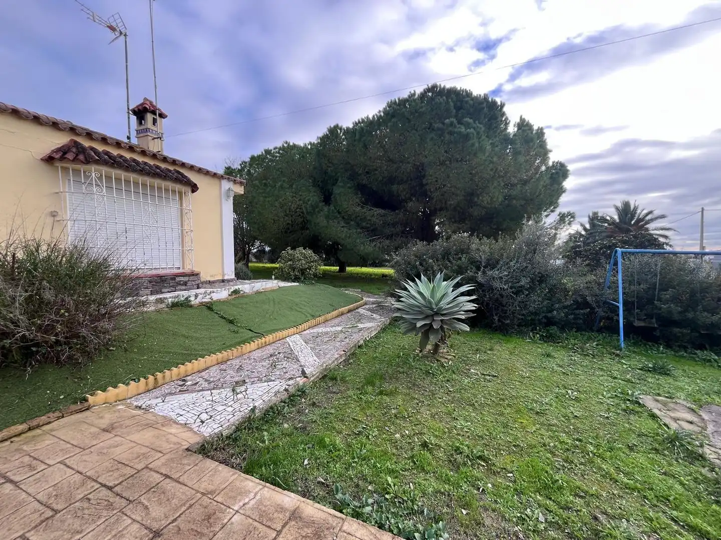 Jardín de Casa o chalet en venta en Chiclana de la Frontera con Aire acondicionado, Jardín privado y Parquet