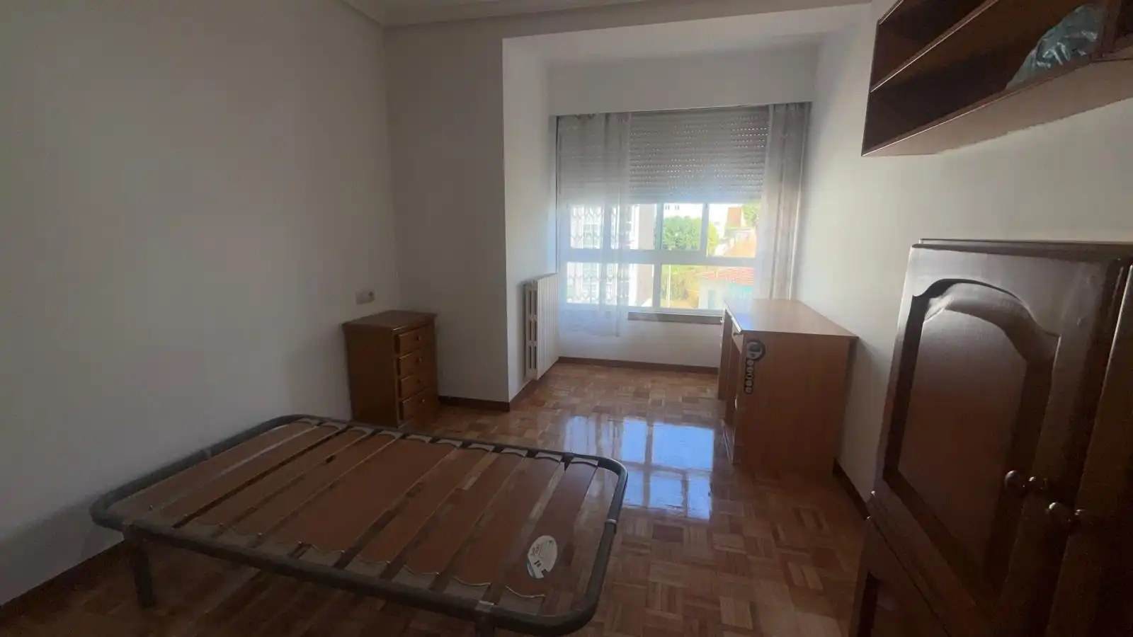 Schlafzimmer von Wohnung zur Miete in Ourense Capital  mit Heizung