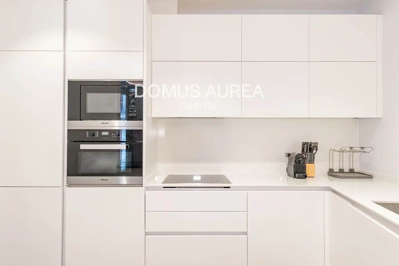 Cocina de Dúplex de alquiler en Madrid con Calefacción, Terraza y Amueblado