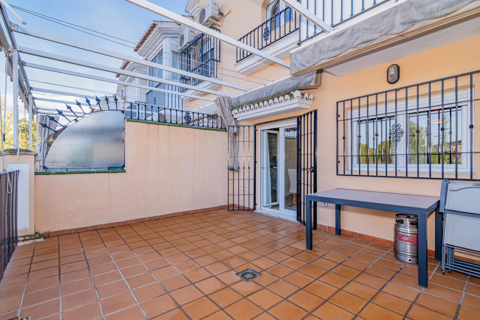 Terrace of Duplex for sale in  Granada Capital  with Air Conditioner, Heating and Terrace