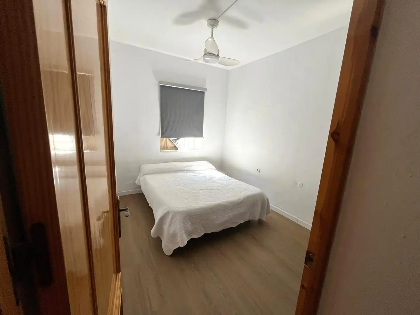 Schlafzimmer von Erdgeschoss zur Miete in Barbate mit Möbliert