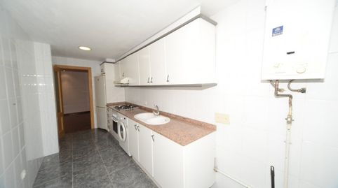 Foto 4 de Dúplex de alquiler en En Corts - Doctor Waksman, Valencia Capital