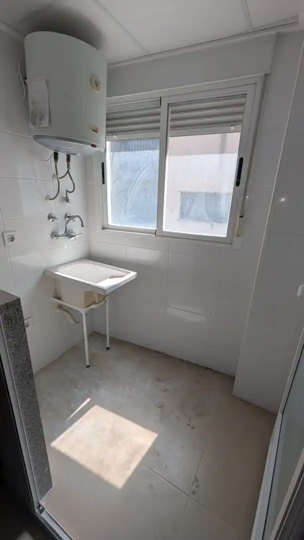 Bathroom of Flat for sale in Almazora / Almassora  with Air Conditioner and Storage room