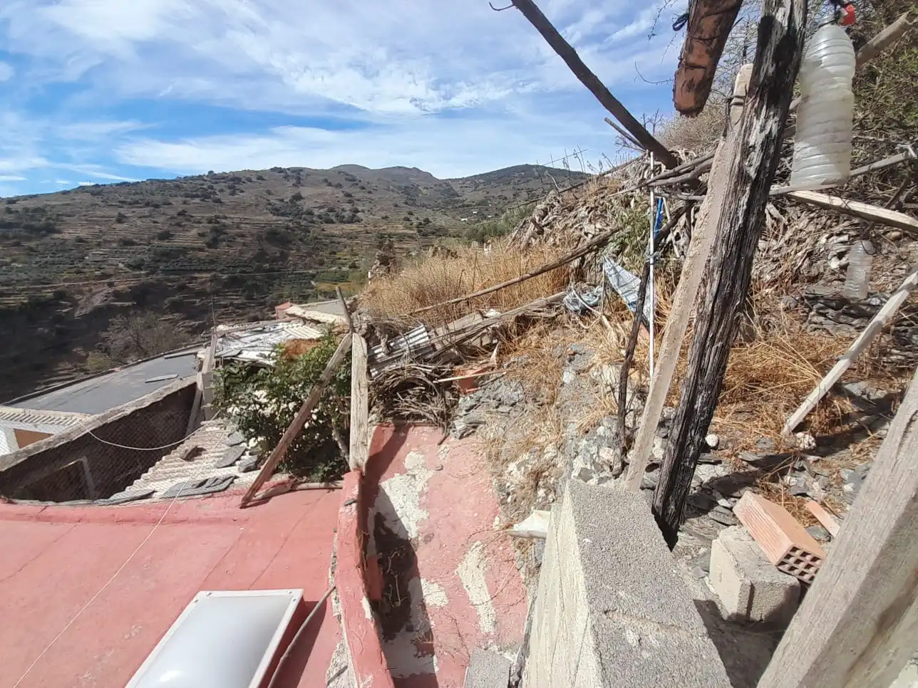 Vista exterior de Finca rústica en venta en Ohanes con Jardín privado, Terraza y Amueblado
