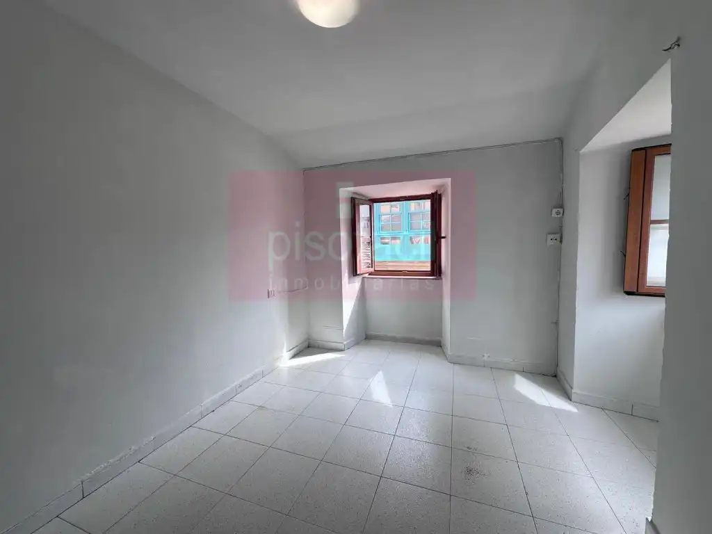 Casa o xalet en venda a Centro - Recinto Amurallado