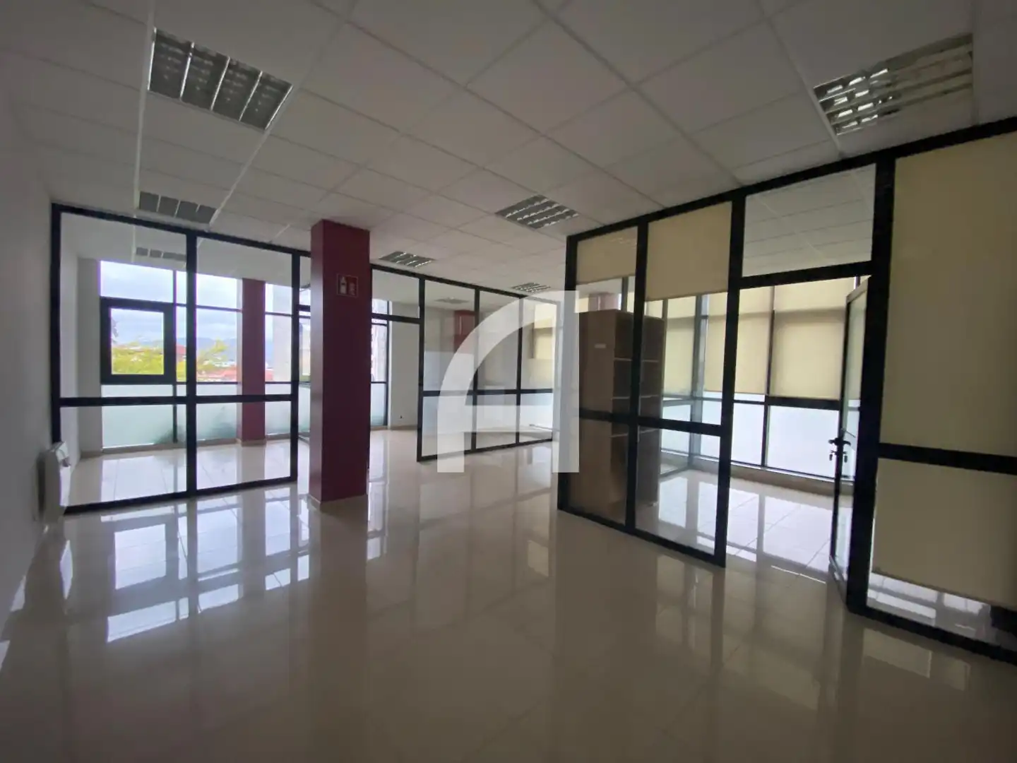 Oficina de lloguer a MARÍN, Coia