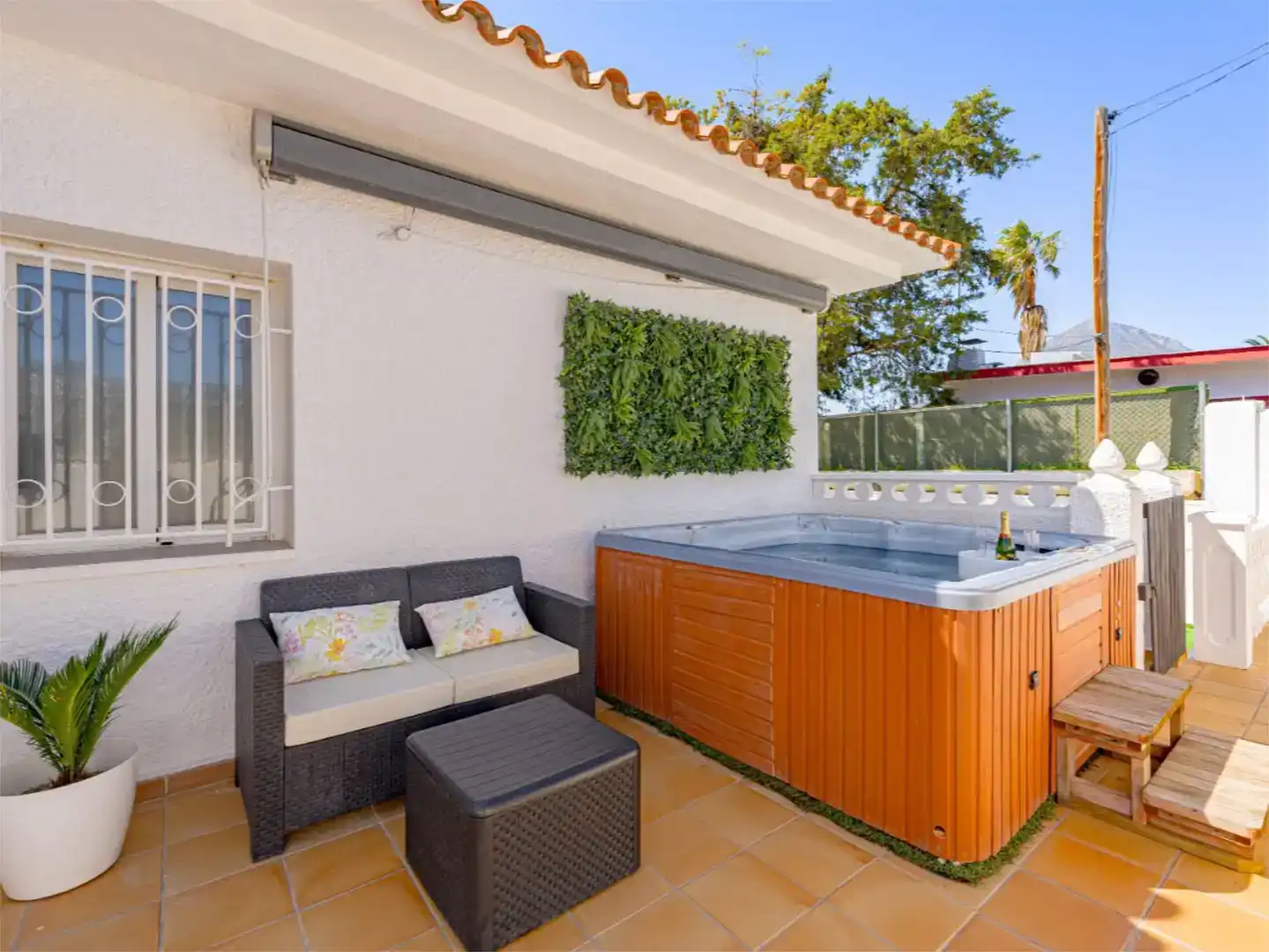 Terrassa de Pis en venda en La Nucia amb Aire condicionat, Jardí privat i Piscina