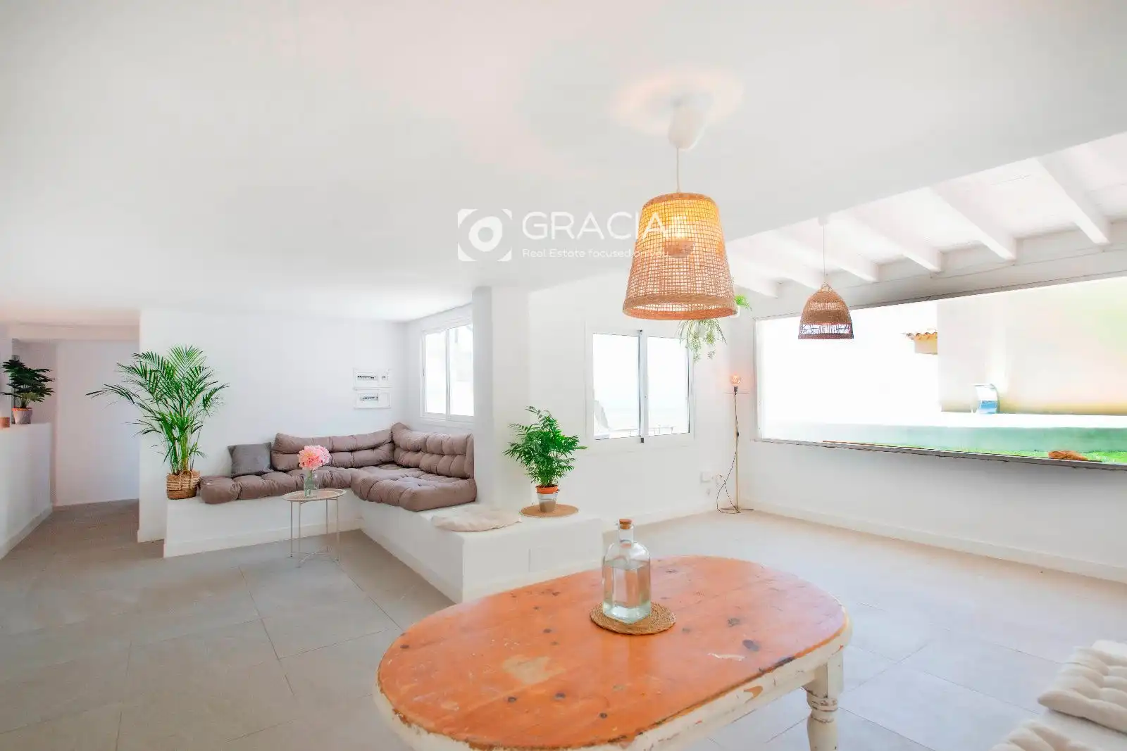 Sala d'estar de Casa adosada en venda en Adeje amb Jardí privat, Terrassa i Traster