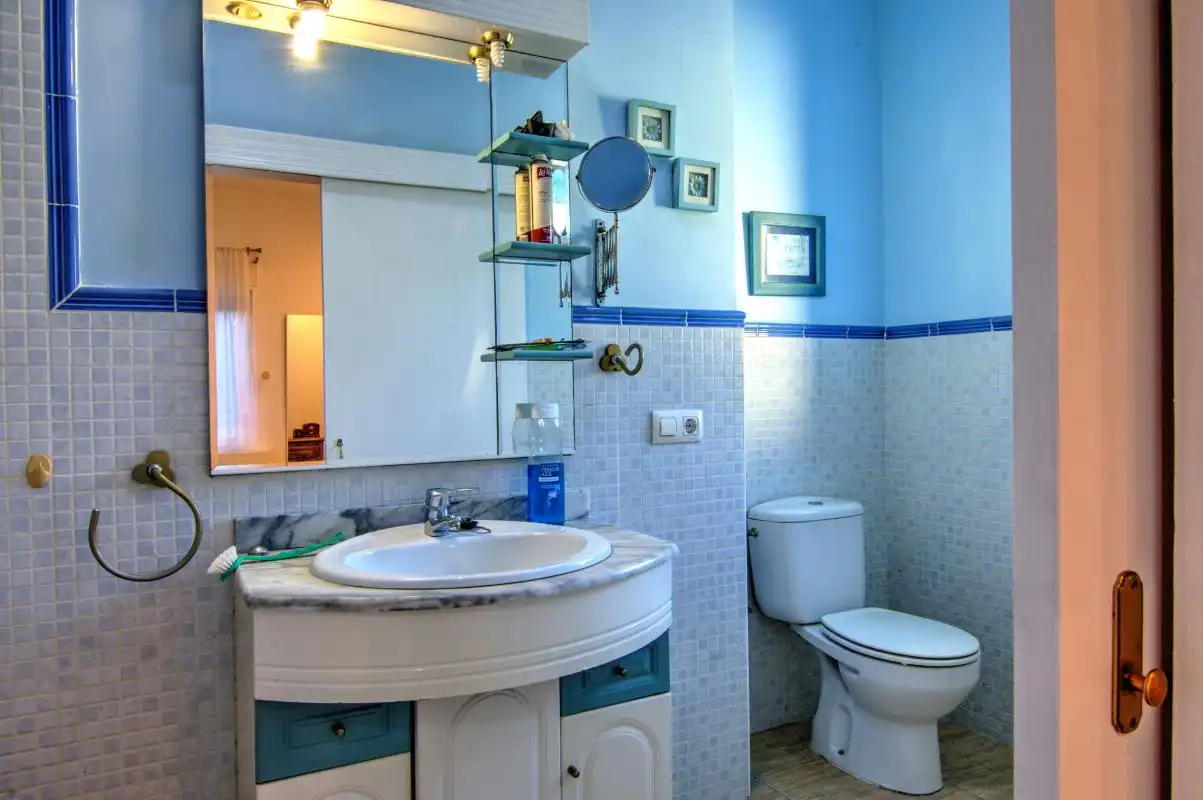 Bathroom of Houses for sale in Benitachell / El Poble Nou de Benitatxell  with Air Conditioner, Heating and Private garden
