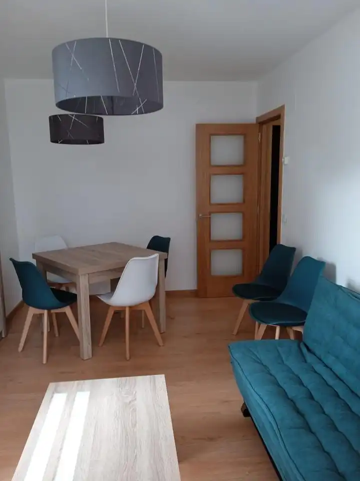 Comedor de Piso de alquiler en Santiago de Compostela  con Calefacción, Terraza y Amueblado