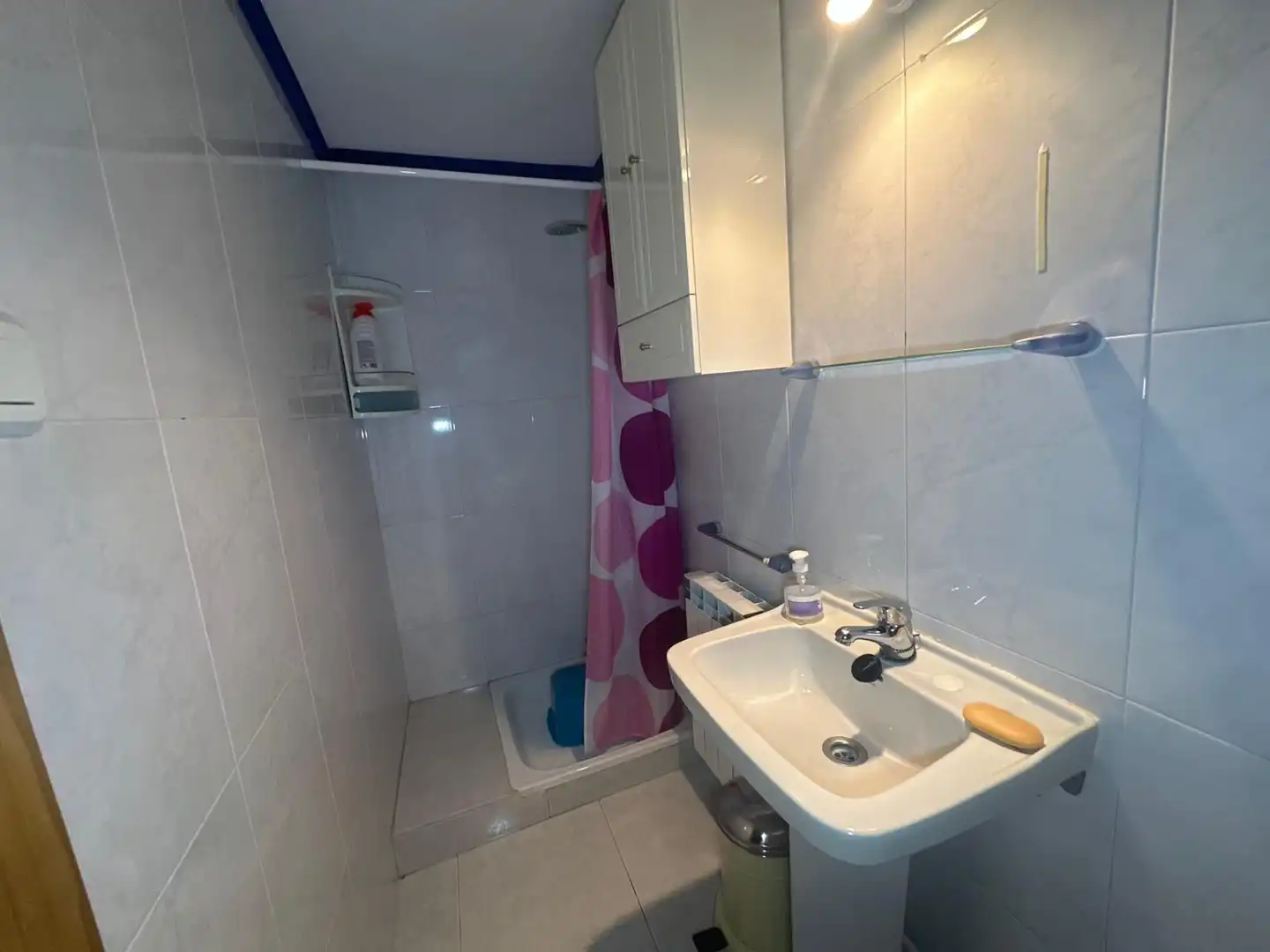 Bathroom of Houses for sale in Argamasilla de Alba  with Balcony