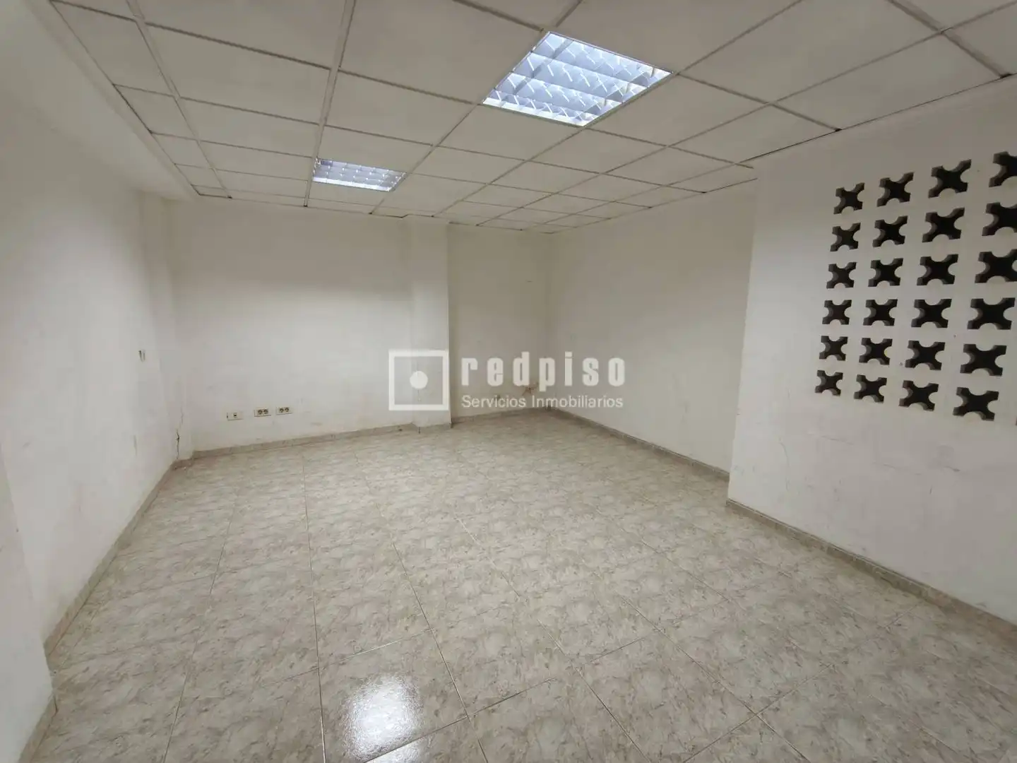 Local comercial en venda a Centro, imagen 15