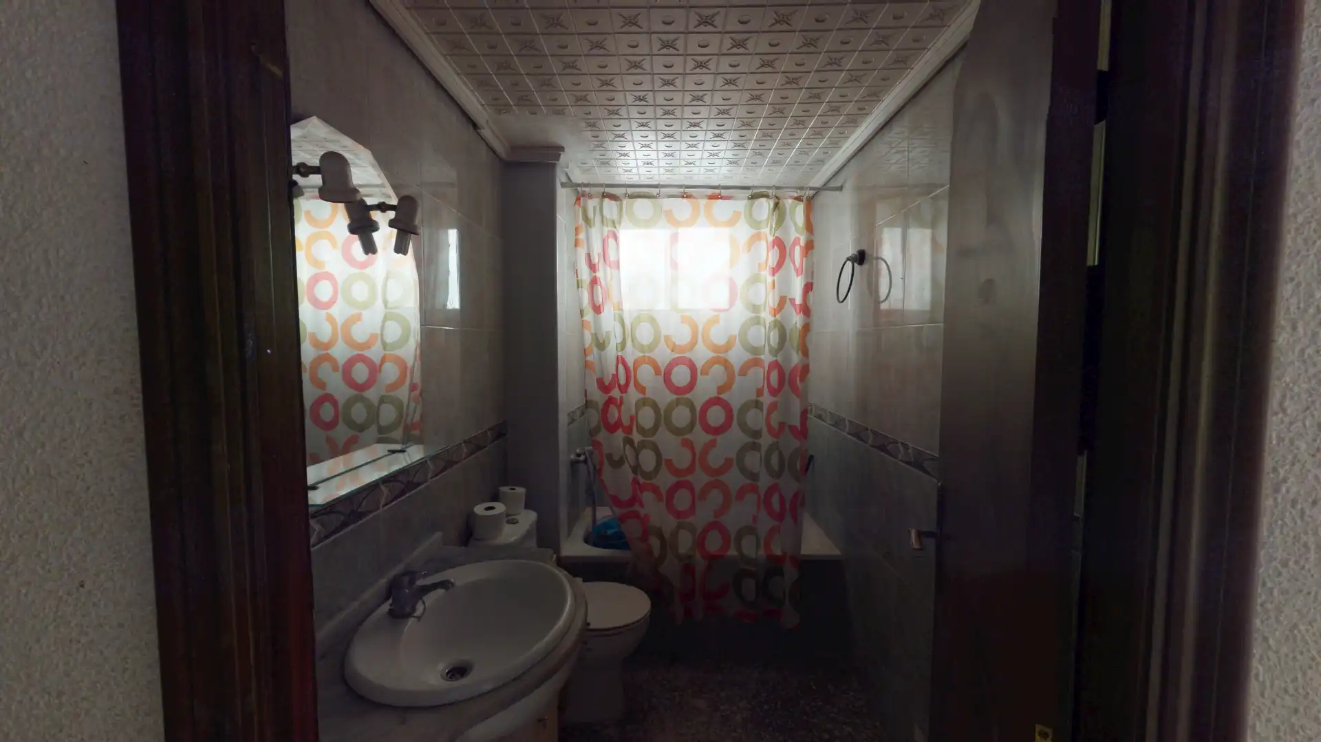 Bathroom of Flat for sale in Elche / Elx  with Furnished